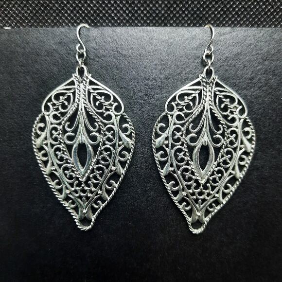 Filigree Large Leaf Earrings Statement Silver Tone Light Dangle French Wire - Picture 7 of 9